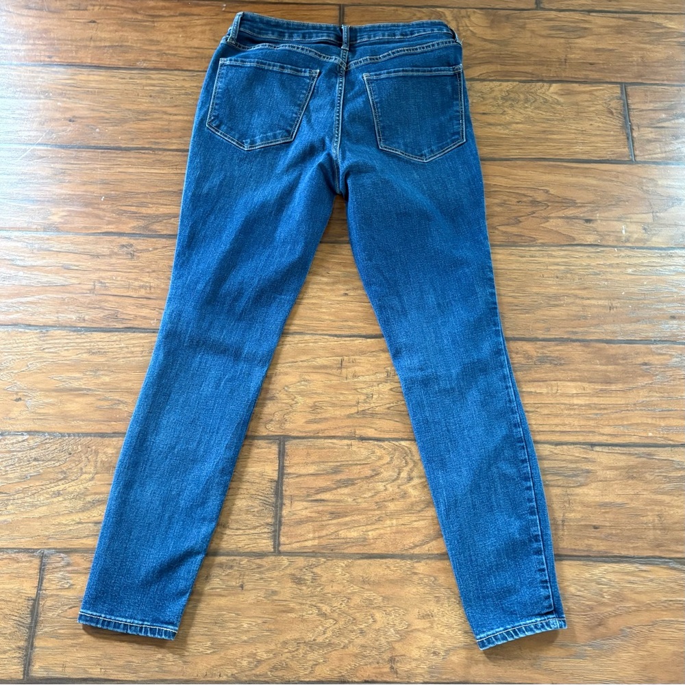 Lot of 2 Women’s High Waisted Old Navy Black and Blue Denim Skinny Jeans Size 12 - Picture 8 of 14